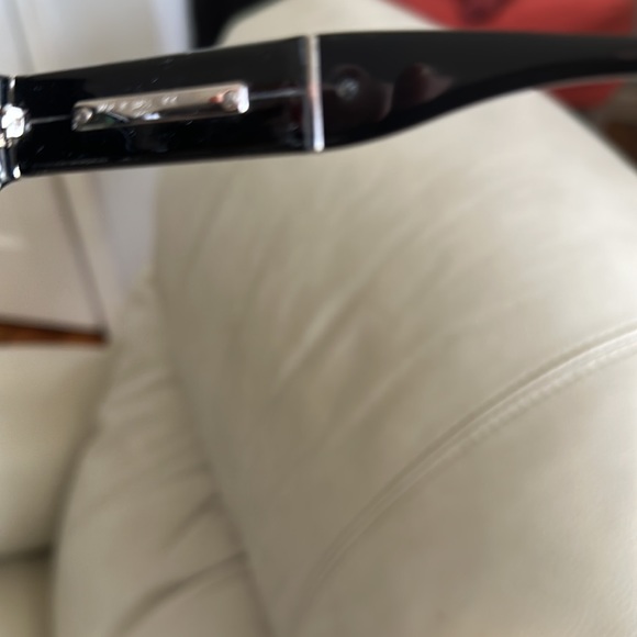 Authentic Chanel Sunnies - Picture 9 of 9